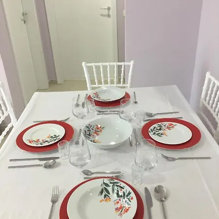 Linda's Vlorë